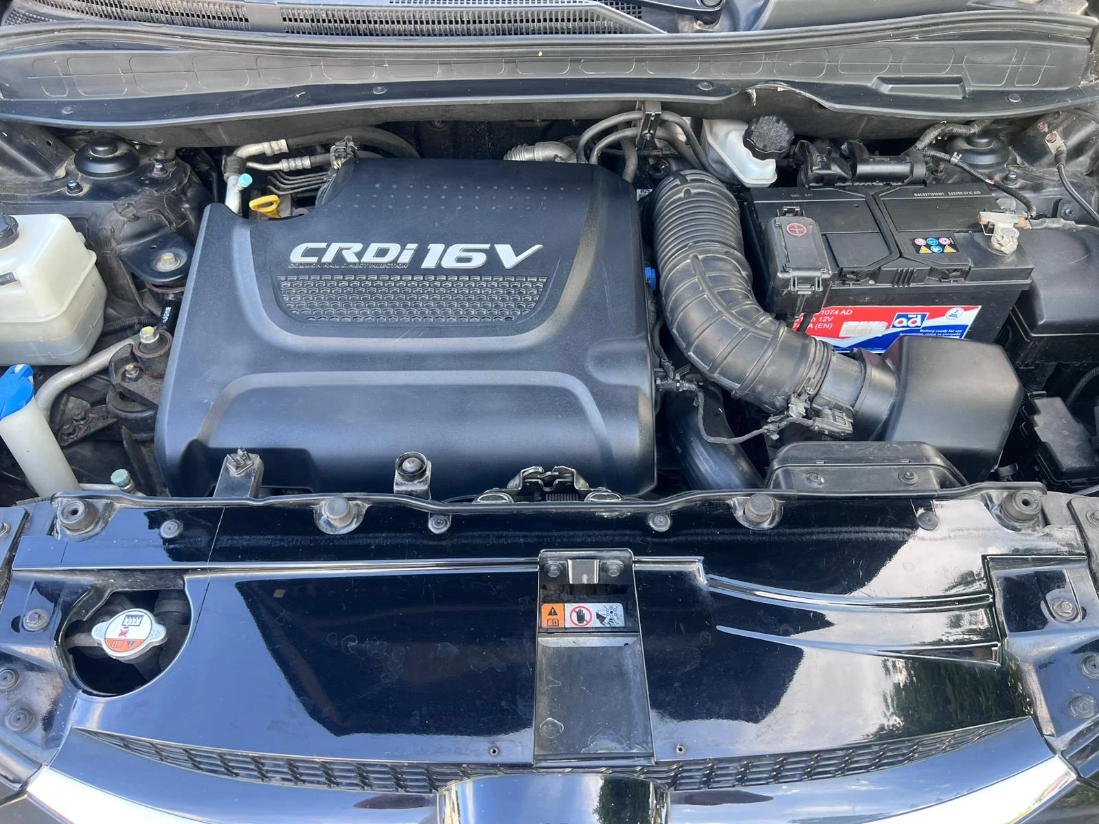 Hyundai IX35 2.0 CRDI, снимка 14 - Автомобили и джипове - 54857760