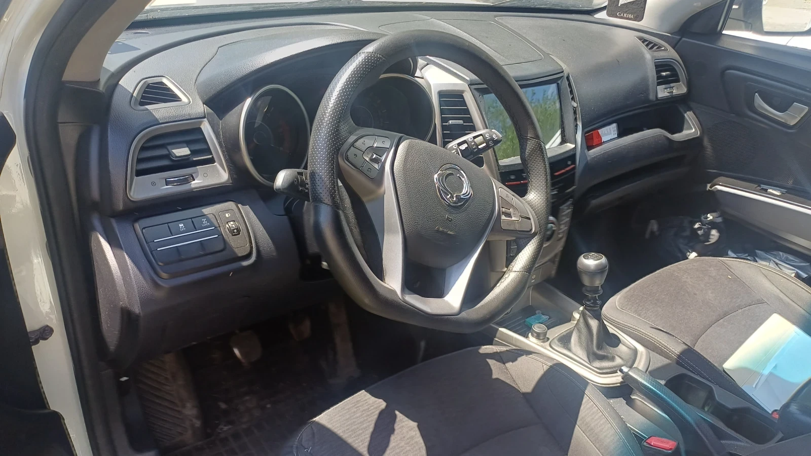 SsangYong Tivoli, снимка 5 - Автомобили и джипове - 55286959
