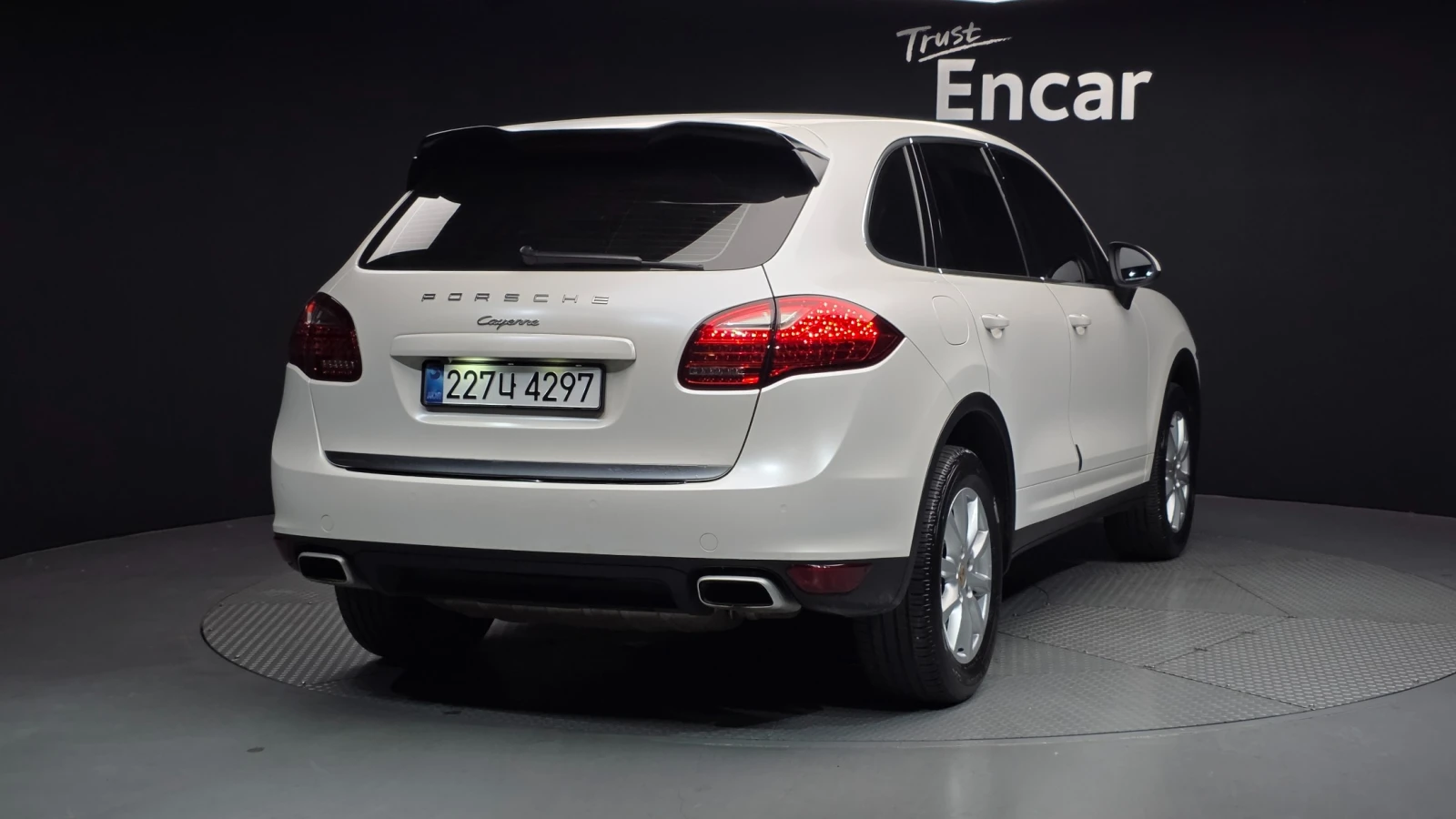 Porsche Cayenne 3.0 Diesel AWD, снимка 2 - Автомобили и джипове - 55466286