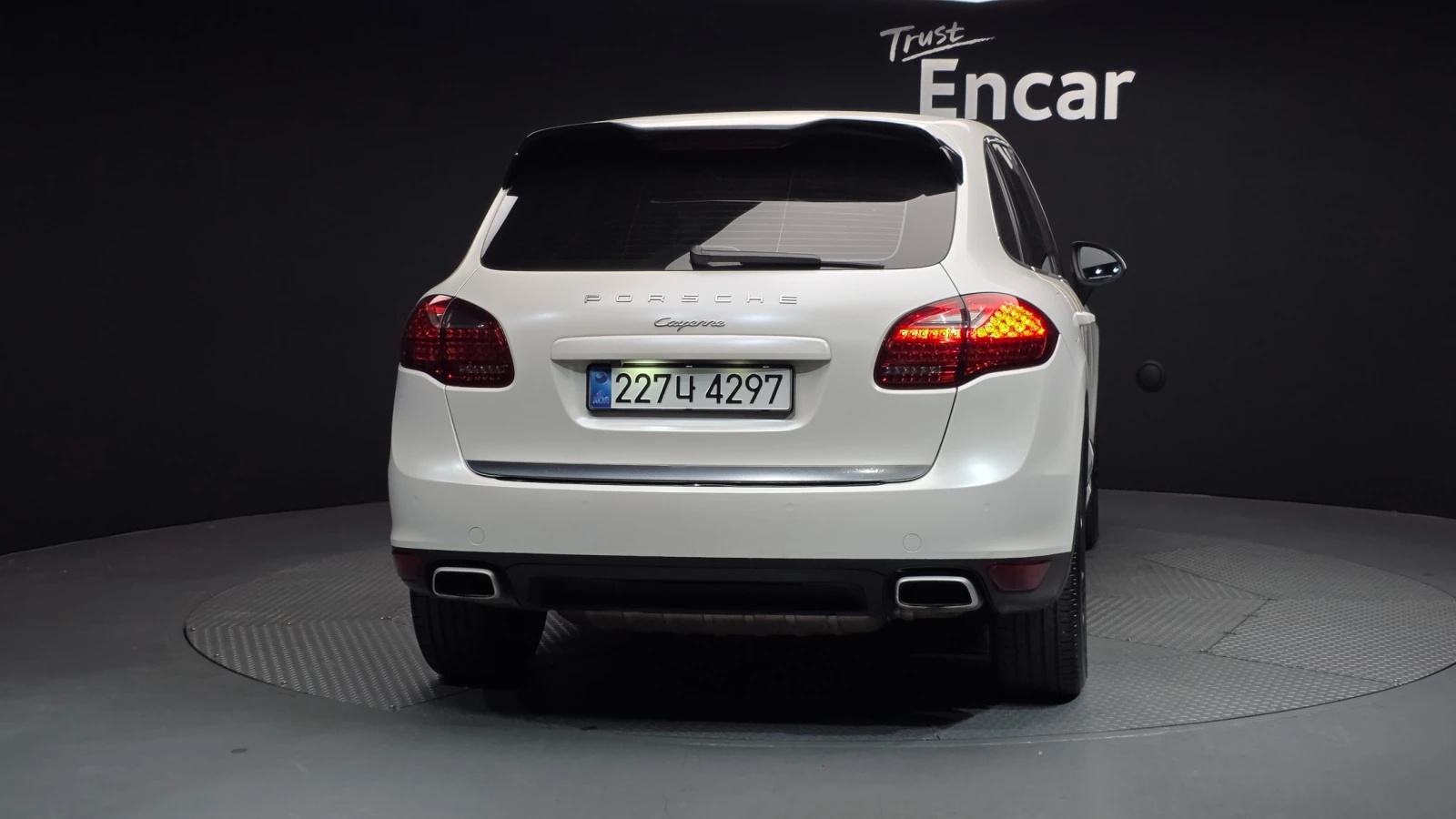 Porsche Cayenne 3.0 Diesel AWD, снимка 4 - Автомобили и джипове - 55466286