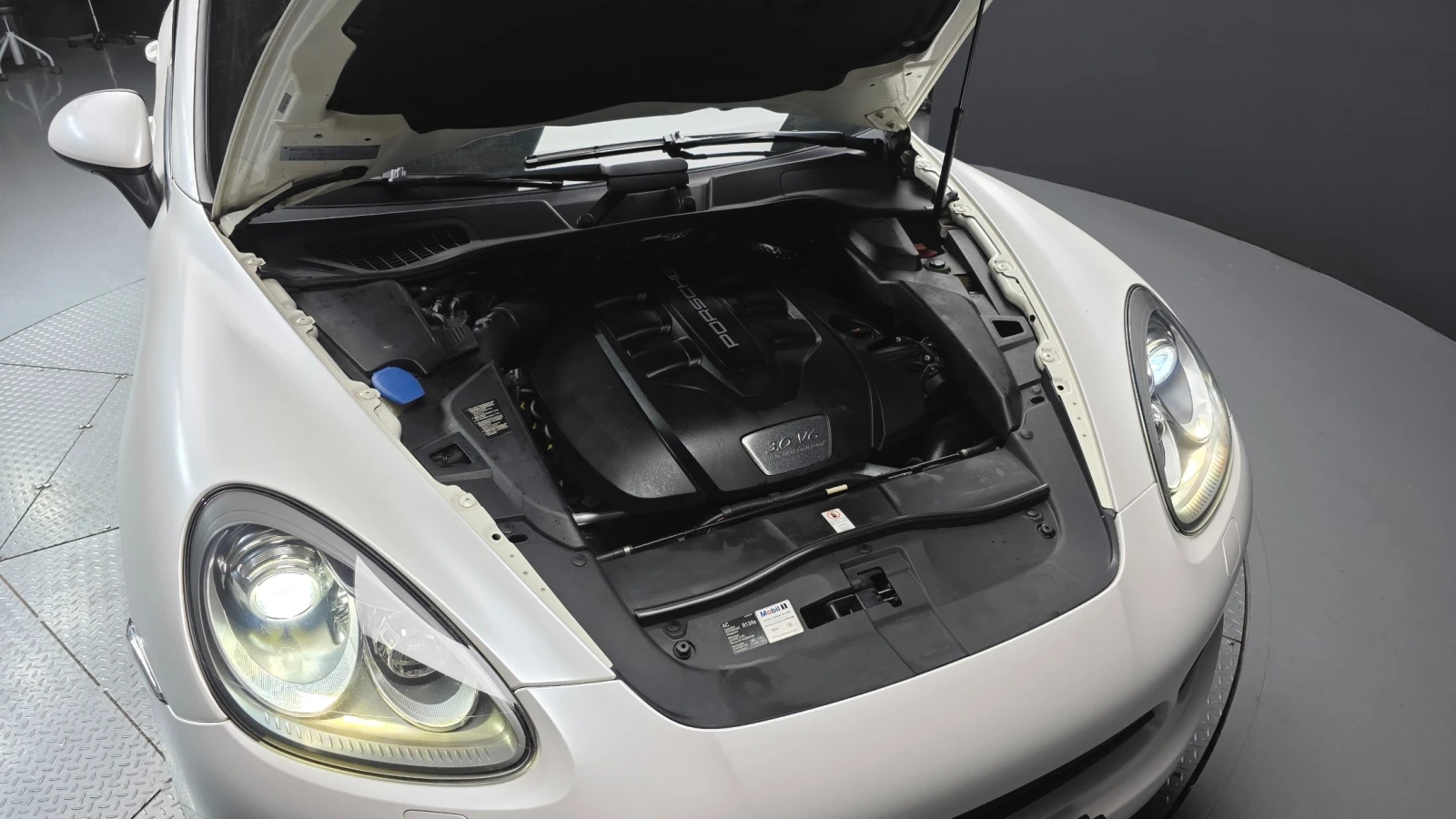 Porsche Cayenne 3.0 Diesel AWD, снимка 6 - Автомобили и джипове - 55466286