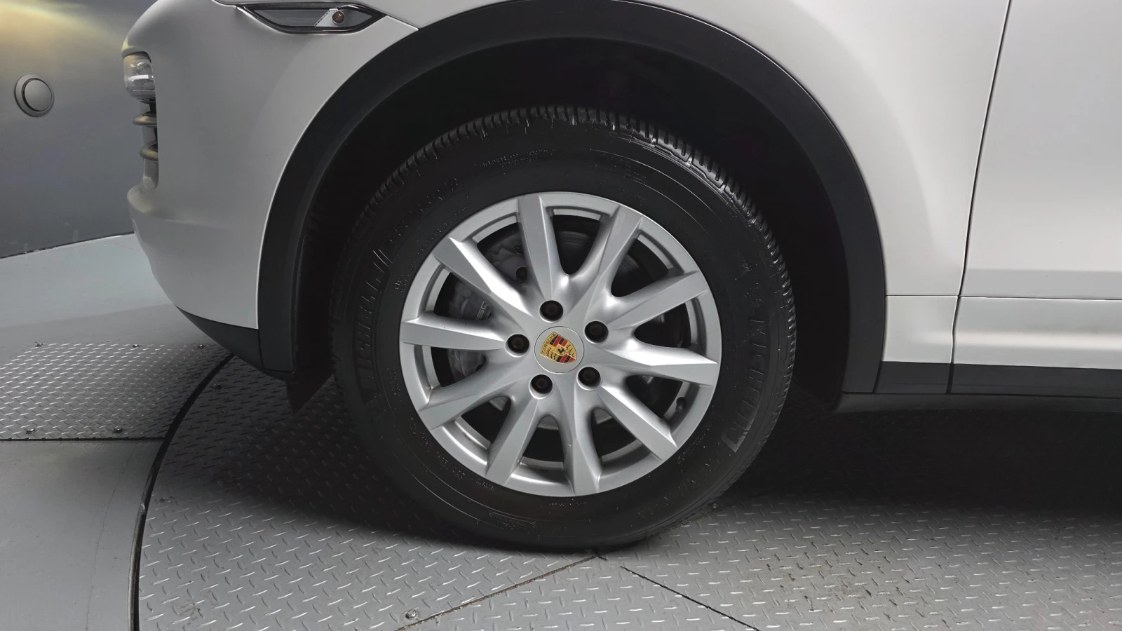 Porsche Cayenne 3.0 Diesel AWD, снимка 5 - Автомобили и джипове - 55466286