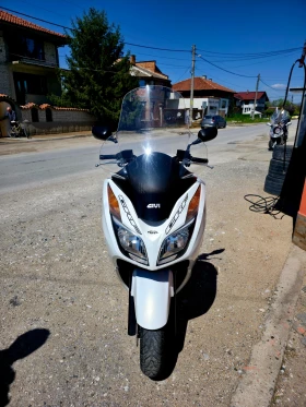 Honda Forza, снимка 3