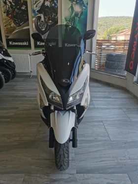 ����� �� �������� �� Kymco Downtown X Tawn 300i ABS