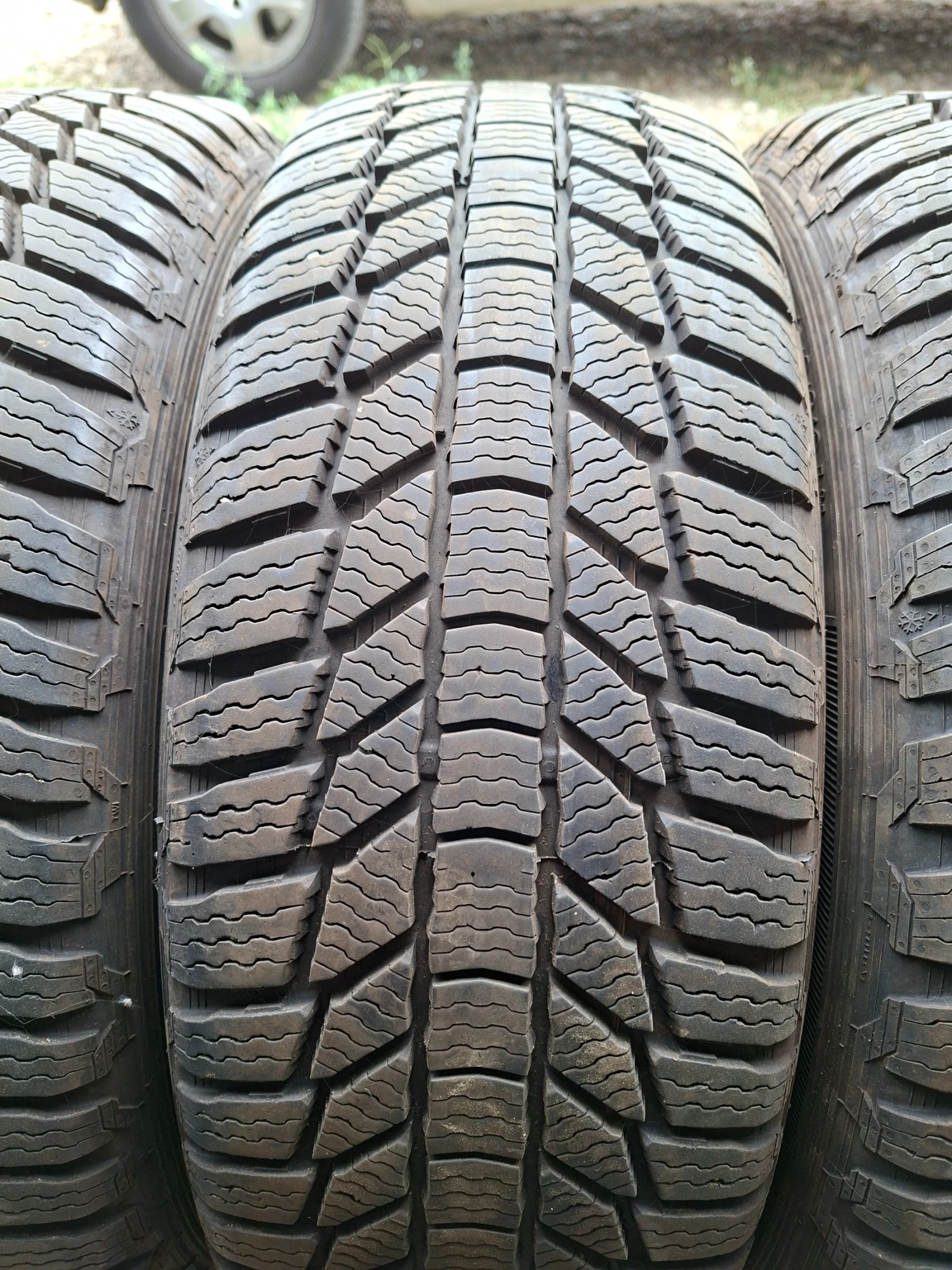  225/60R17 | Mobile.bg   6