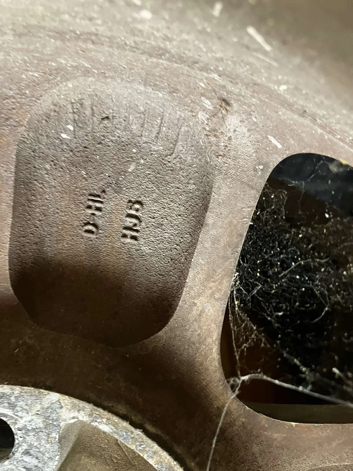 Джанти за Daihatsu Yrv