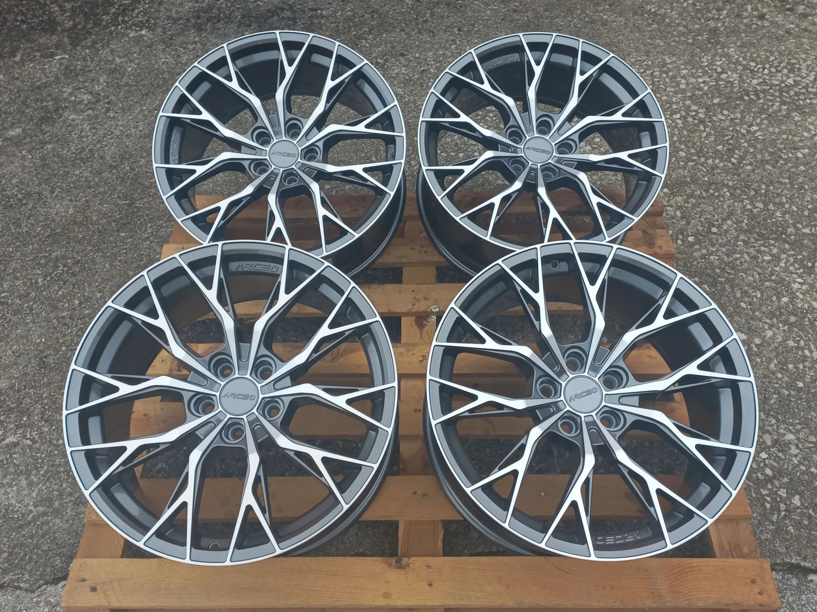 ������ �� Lexus | Mobile.bg � ����������� 10
