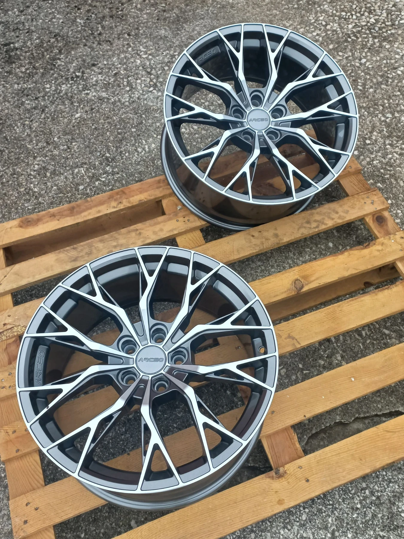 ������ �� Lexus | Mobile.bg � ����������� 3