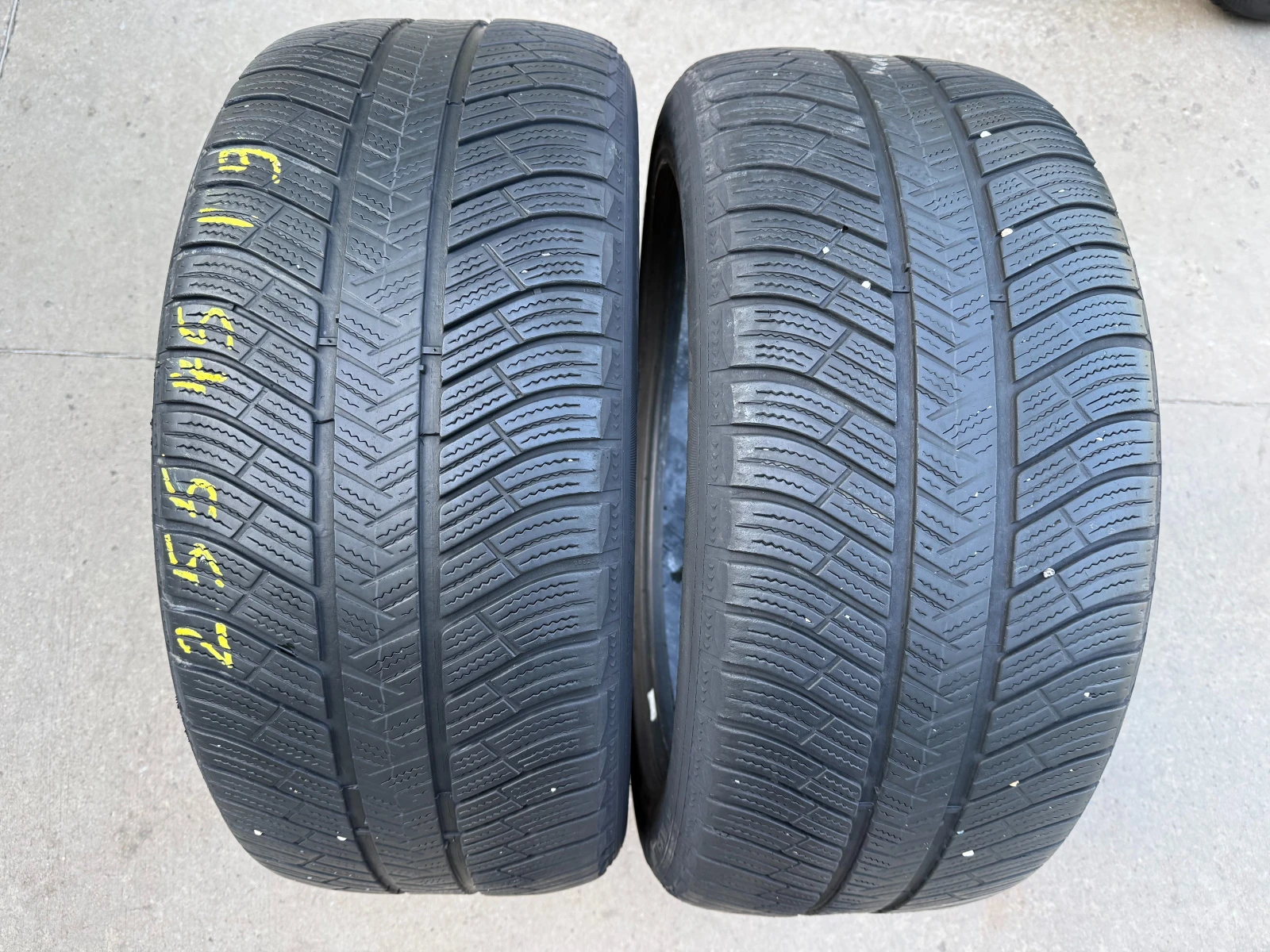 Гуми Зимни 255/45R19