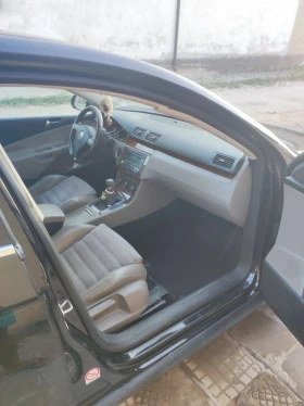 VW Passat 6 Highline 2.0 TDI* Подгрев* с регистрация, снимка 12