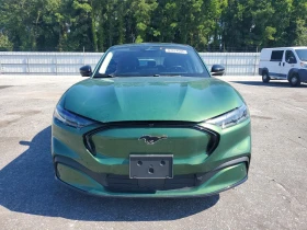 Ford Mustang Mach-E Premium, снимка 5
