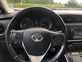 Toyota Auris 1.8 hibrid , снимка 11
