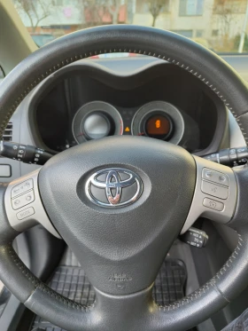 Toyota Auris Valve Matic, снимка 16