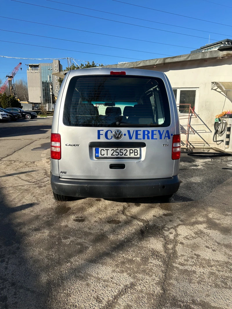 VW Caddy 1.6 TDI 6+ 1, снимка 4 - Автомобили и джипове - 43553894