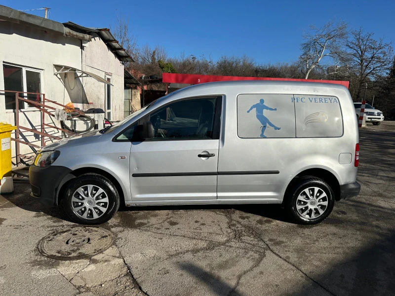 VW Caddy 1.6 TDI 6+ 1, снимка 2 - Автомобили и джипове - 43553894