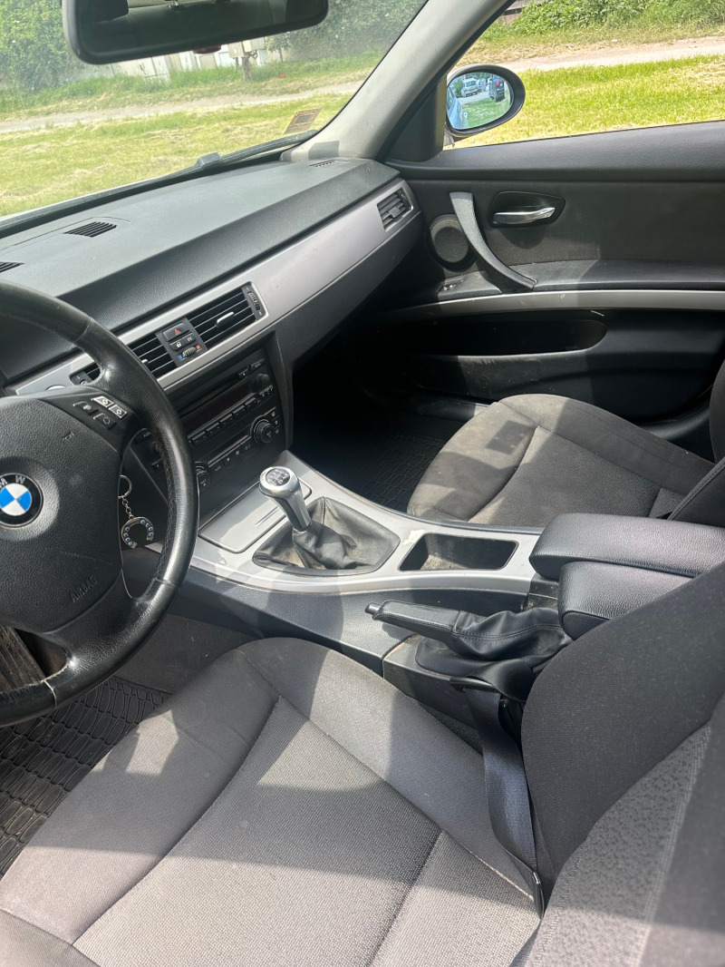 BMW 320, снимка 8 - Автомобили и джипове - 46041602