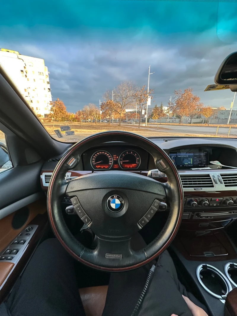 BMW 740 Li individual, снимка 10 - Автомобили и джипове - 48132886