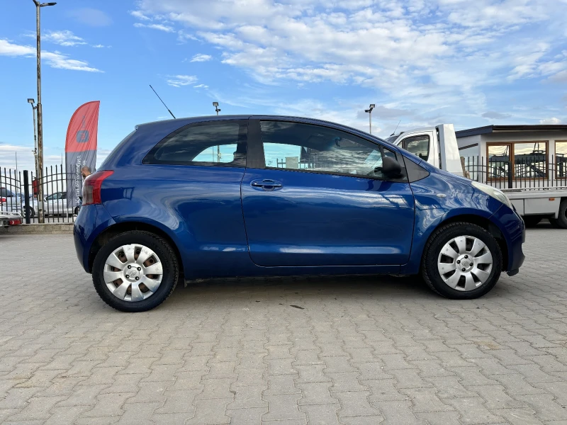 Toyota Yaris 1.0I EURO 4, снимка 6 - Автомобили и джипове - 48832621