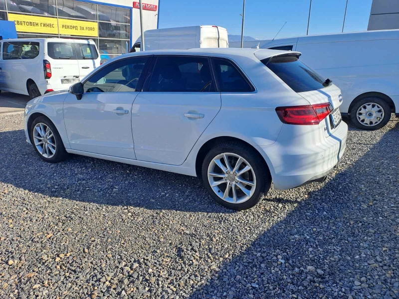 Audi A3 SPORTBACK, снимка 4 - Автомобили и джипове - 49392210