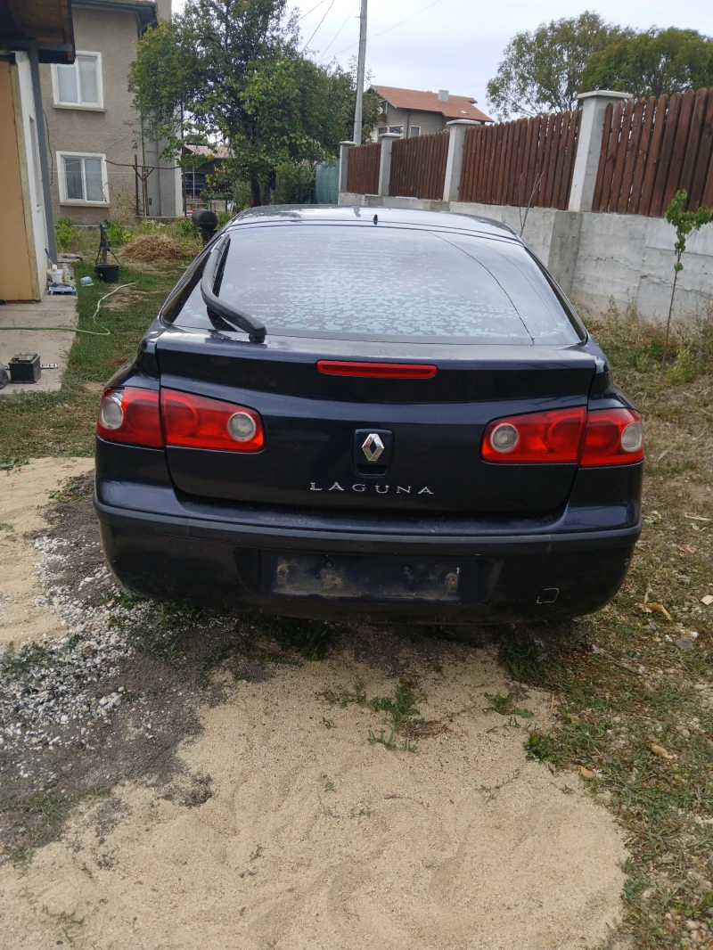 Renault Laguna 2.0i, снимка 4 - Автомобили и джипове - 51863228