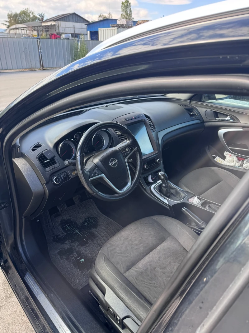 Opel Insignia, снимка 7 - Автомобили и джипове - 52619381