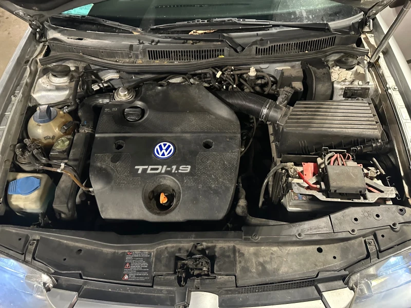 VW Bora 1.9 TDI, снимка 4 - Автомобили и джипове - 52544976