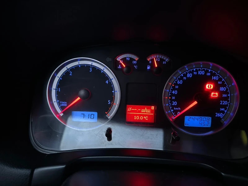 VW Bora 1.9 TDI, снимка 16 - Автомобили и джипове - 52544976