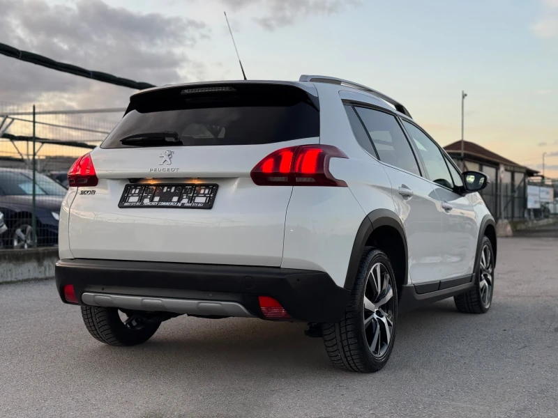 Peugeot 2008 1.6-BLUEHDI-KAMERA-NAVI-CAR PLAY-131.000km-NEW, снимка 6 - Автомобили и джипове - 52623359