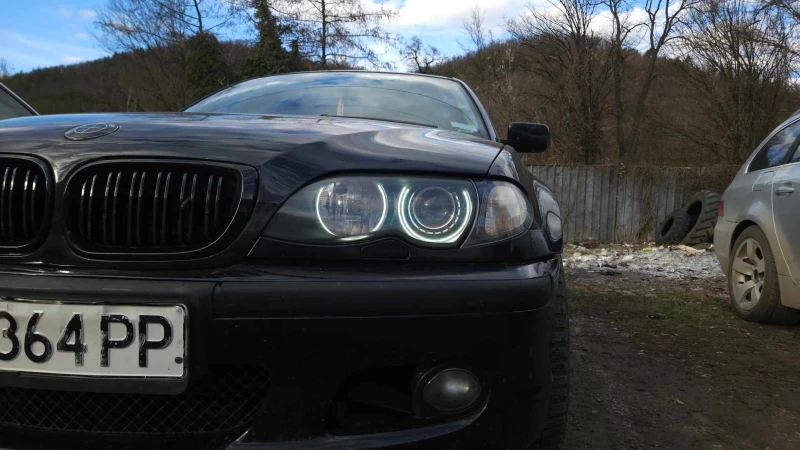 BMW 330 E46, снимка 2 - Автомобили и джипове - 53298513