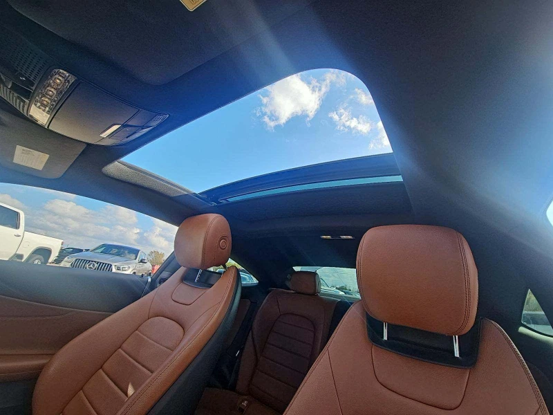 Mercedes-Benz C 300, снимка 11 - Автомобили и джипове - 53345628