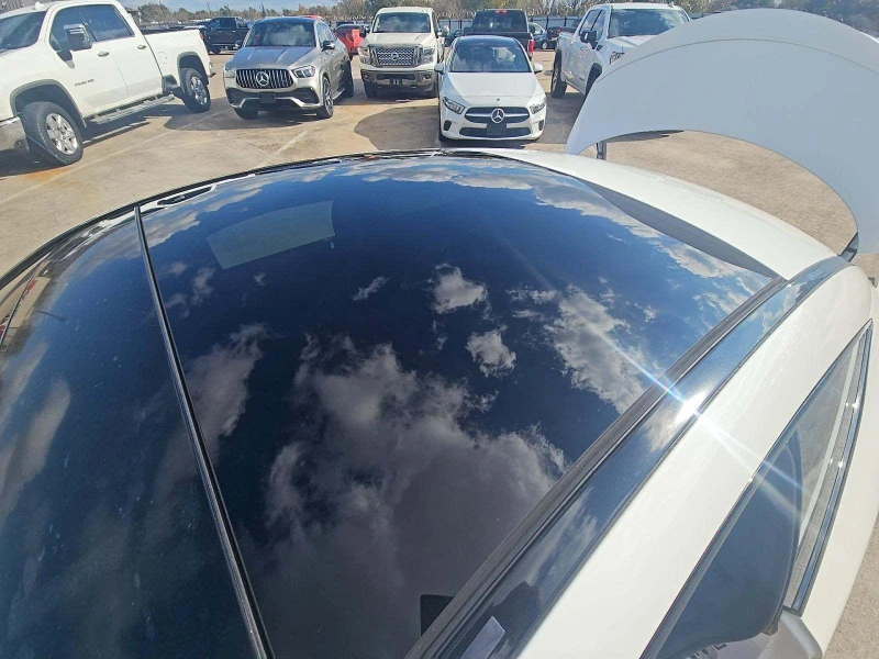 Mercedes-Benz C 300, снимка 12 - Автомобили и джипове - 53345628