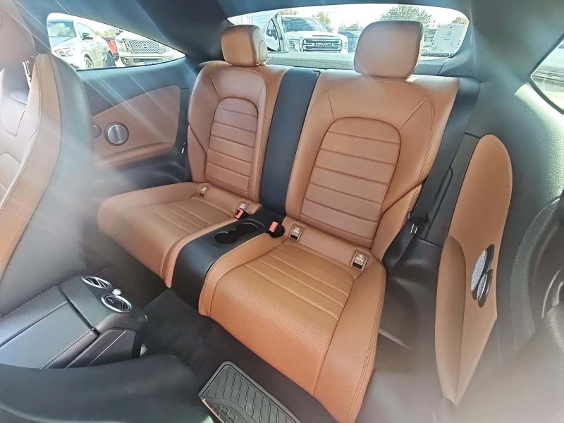 Mercedes-Benz C 300, снимка 13 - Автомобили и джипове - 53345628