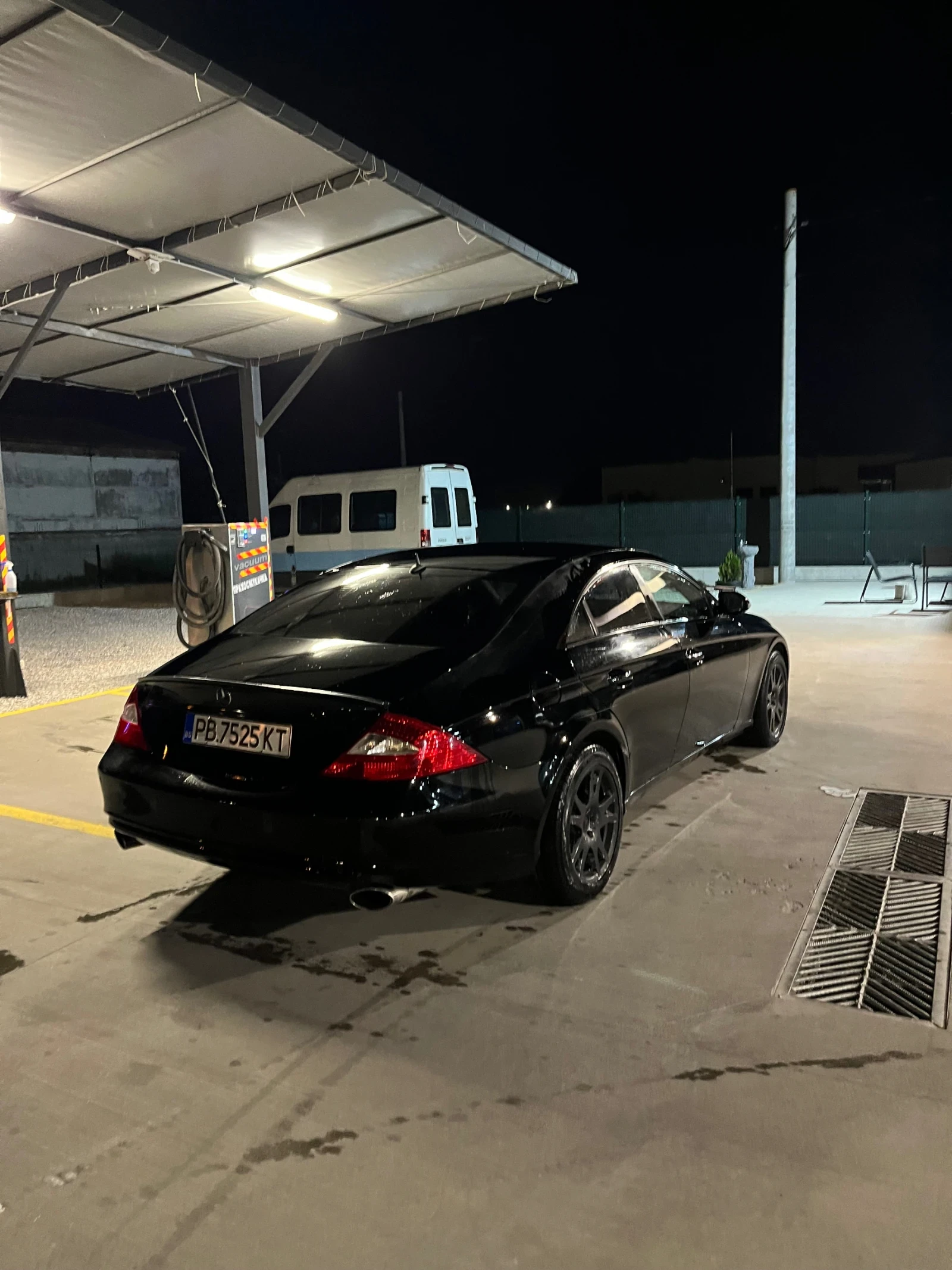 Mercedes-Benz CLS 320  - изображение 2