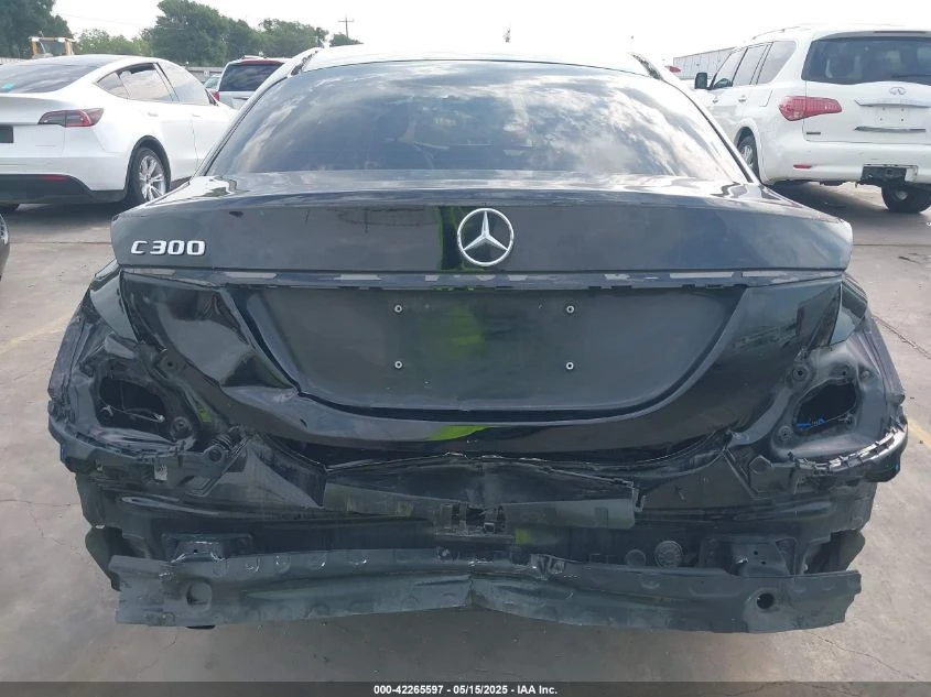 Mercedes-Benz C 300 2018 MERCEDES-BENZ C 300 - изображение 7