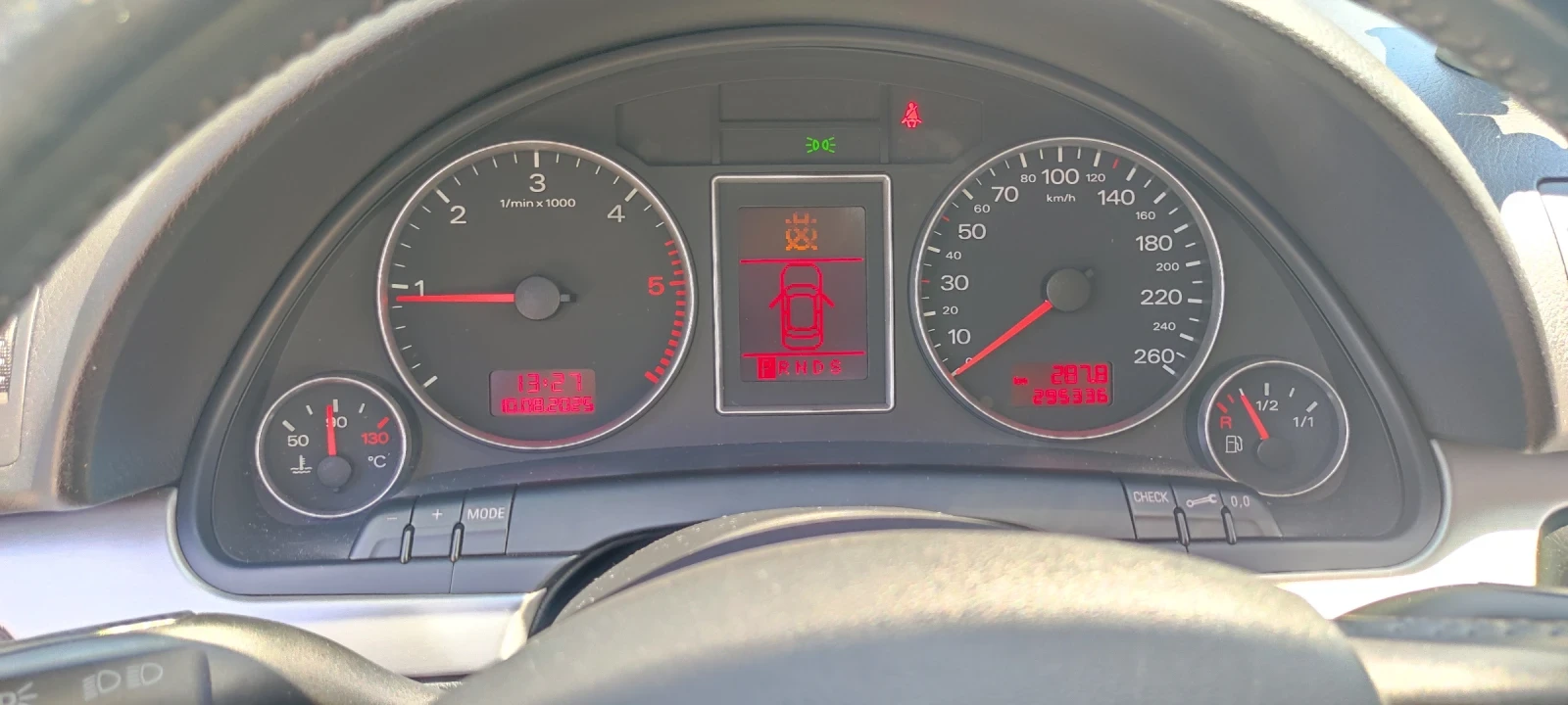 Audi A4 B8 - изображение 6