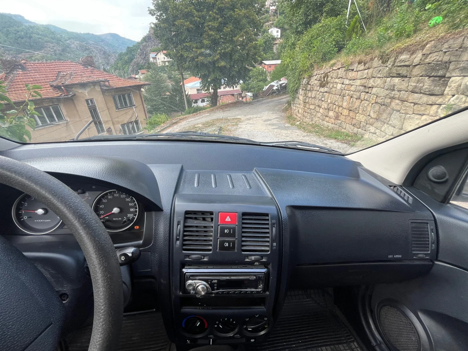 Hyundai Getz 1.1 - изображение 4