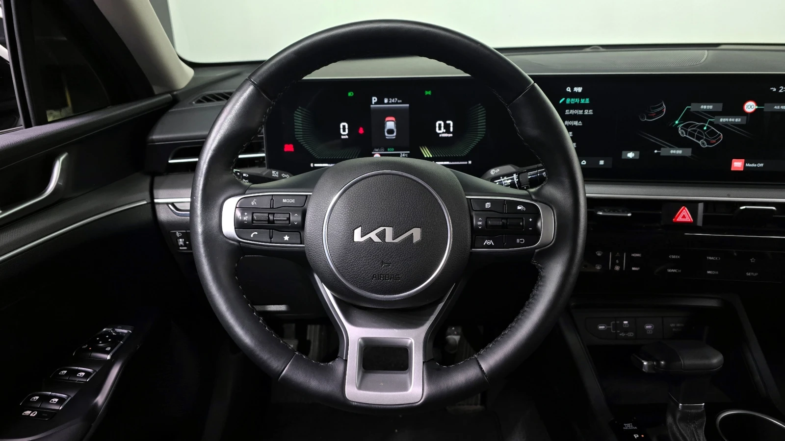 Kia K5 2.0LPI PRESTIGE | Mobile.bg   12