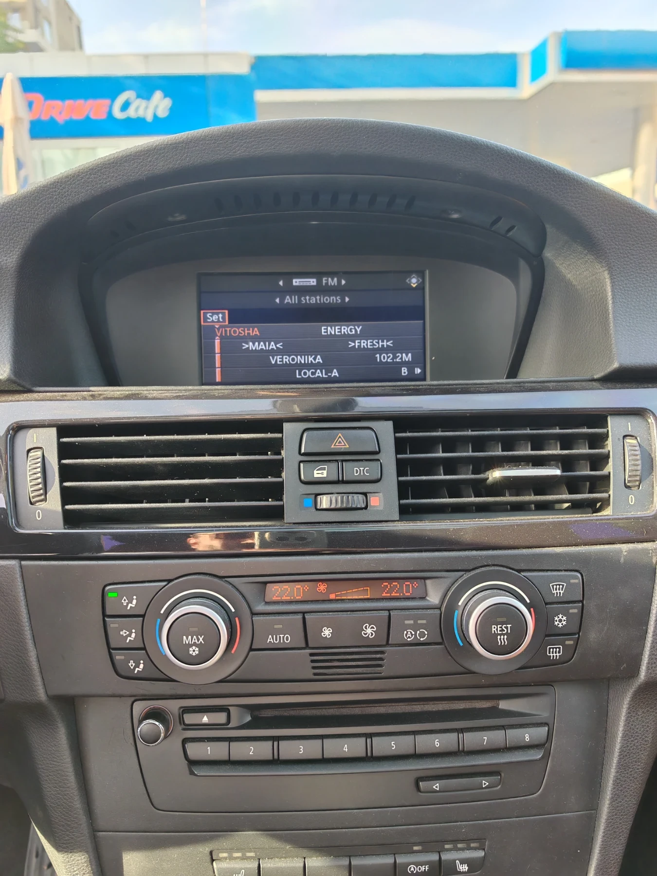 BMW 320 Touring - изображение 7