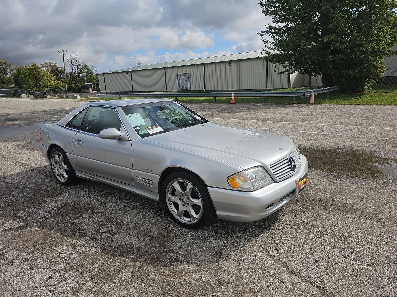 Mercedes-Benz SL 500  - изображение 3