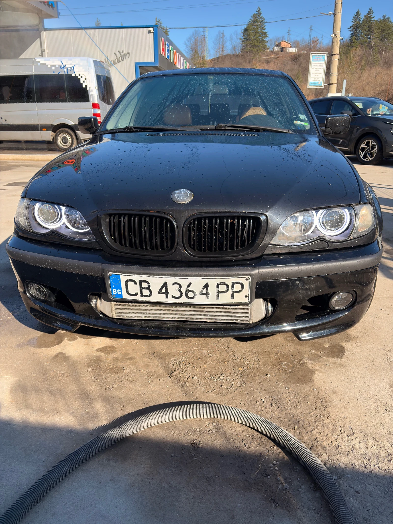 BMW 330 E46, снимка 2 - Автомобили и джипове - 53298513