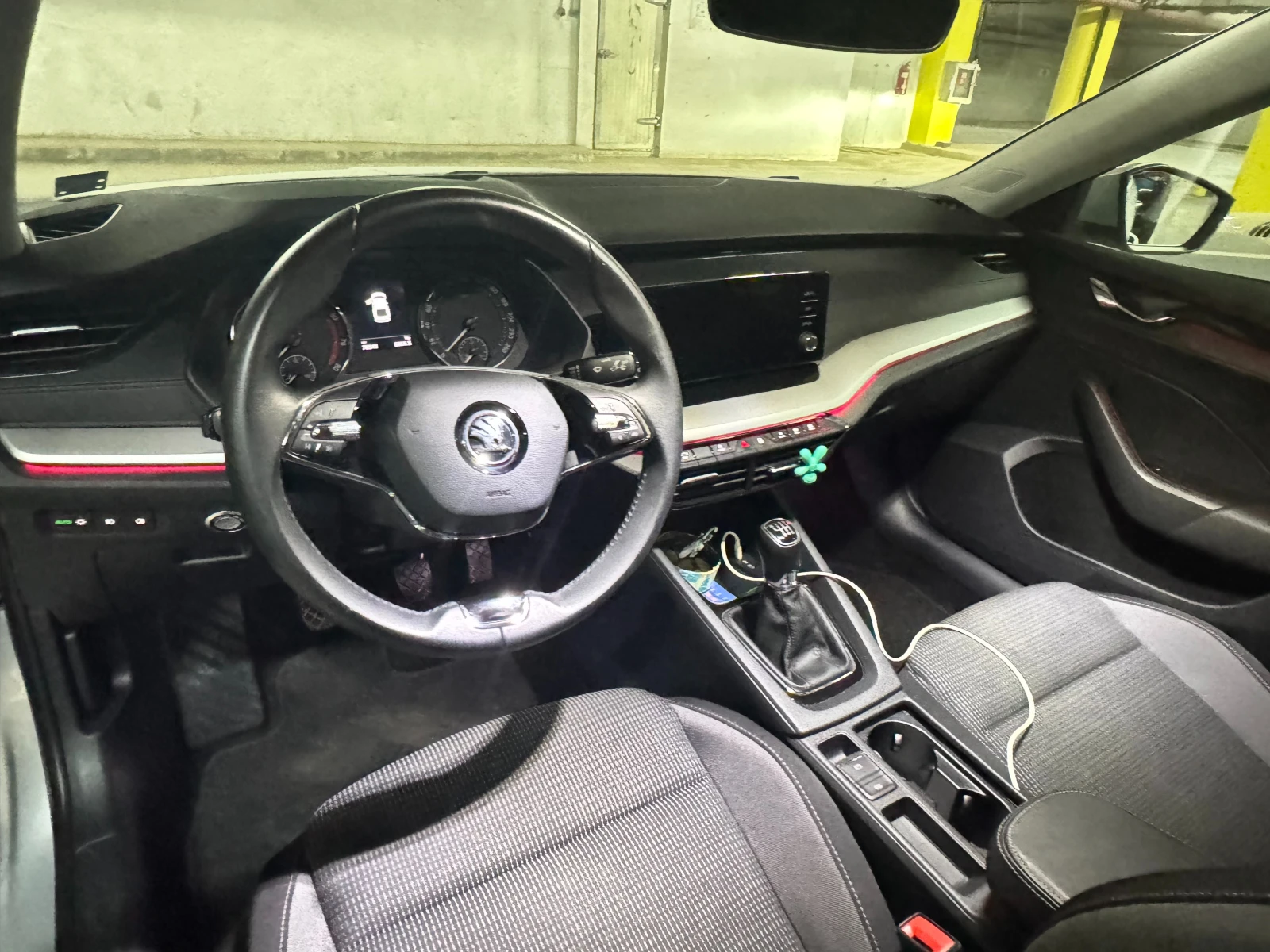 Skoda Octavia TSI Бензин/Газ, снимка 11 - Автомобили и джипове - 53808114