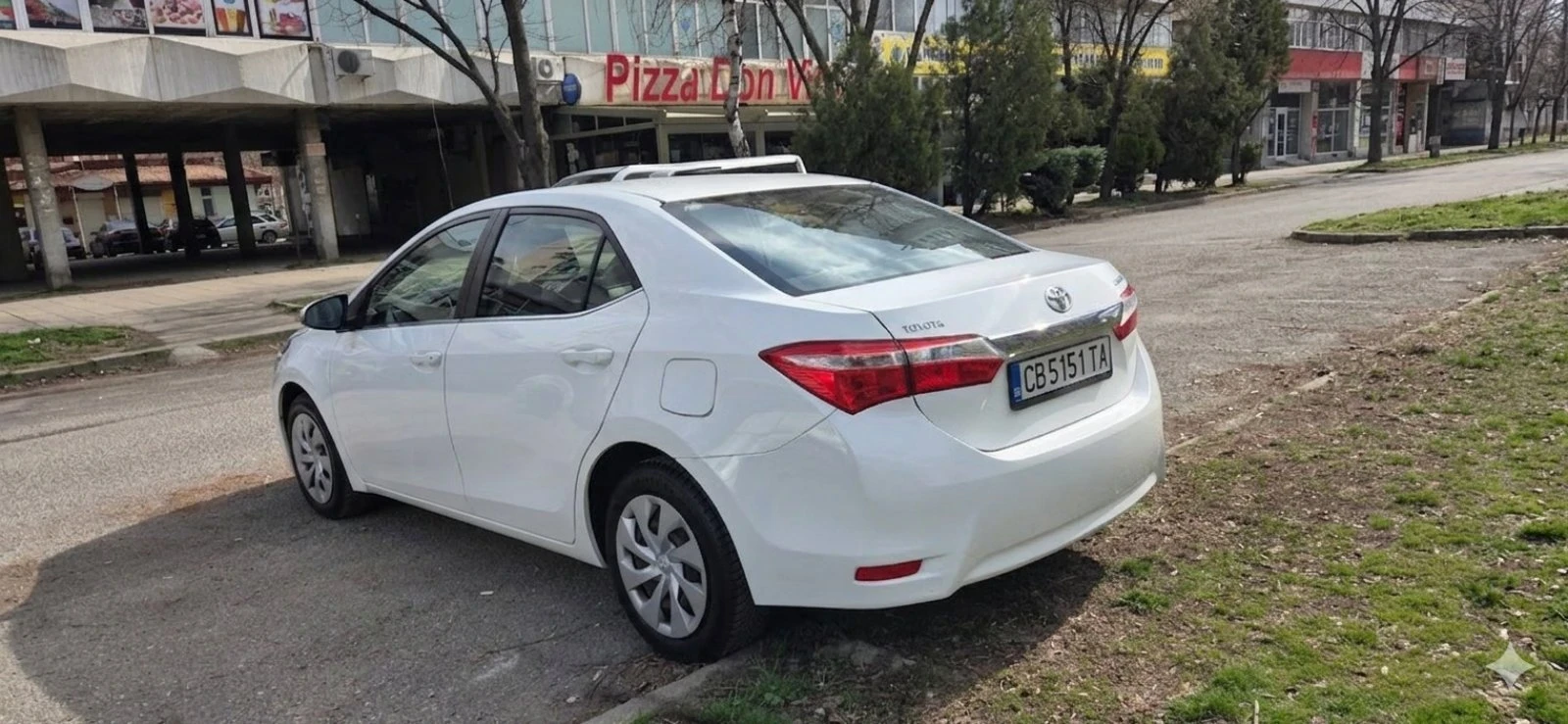 Toyota Corolla, снимка 11 - Автомобили и джипове - 53940316
