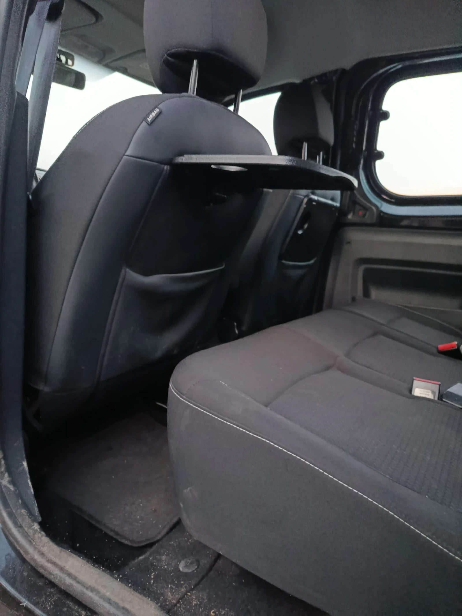 Dacia Dokker, снимка 10 - Автомобили и джипове - 54033346