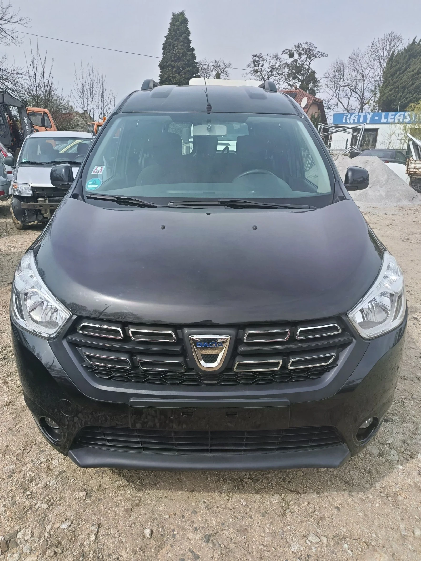 Dacia Dokker, снимка 10 - Автомобили и джипове - 54033346