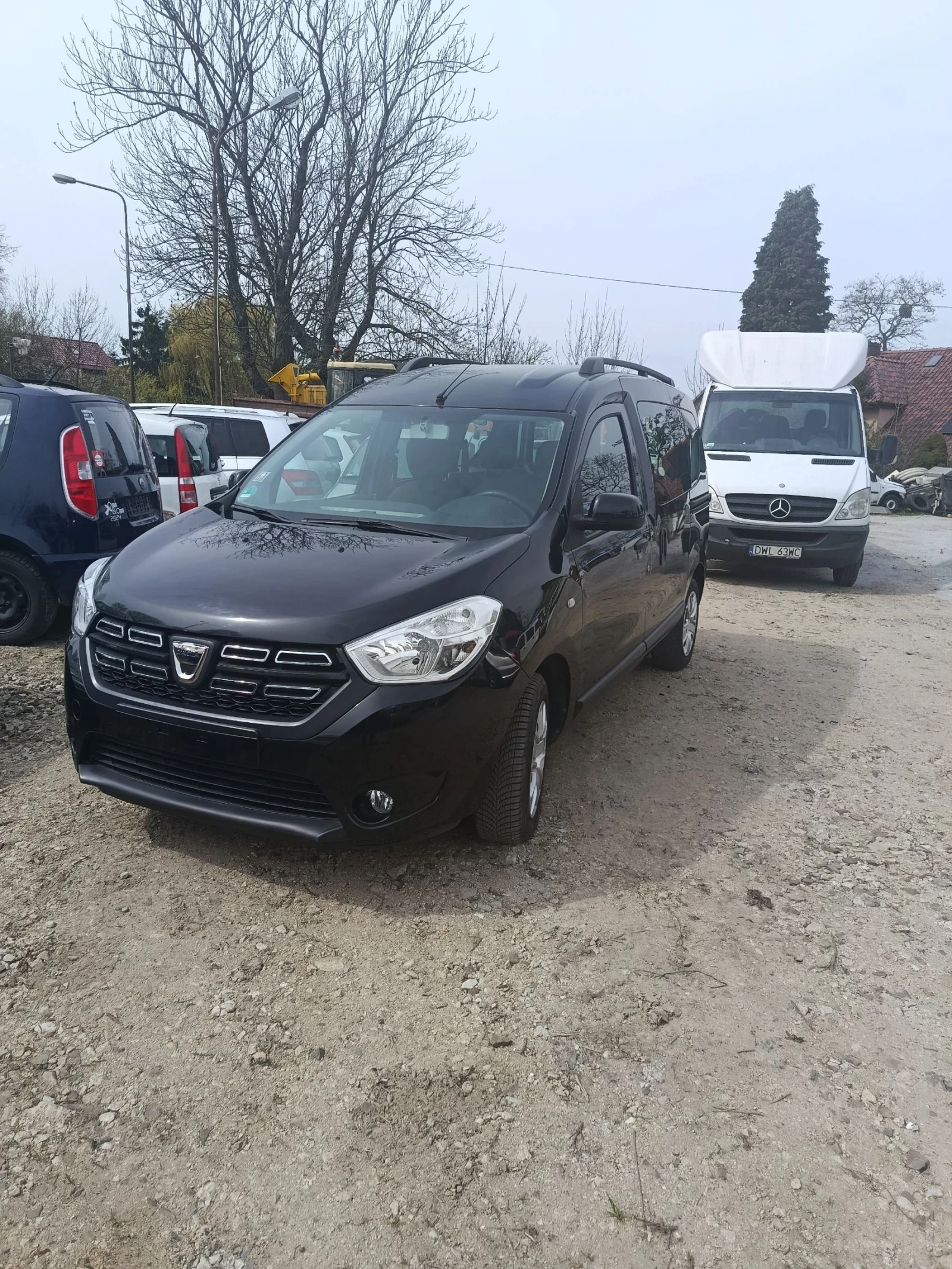 Dacia Dokker, снимка 2 - Автомобили и джипове - 54033346