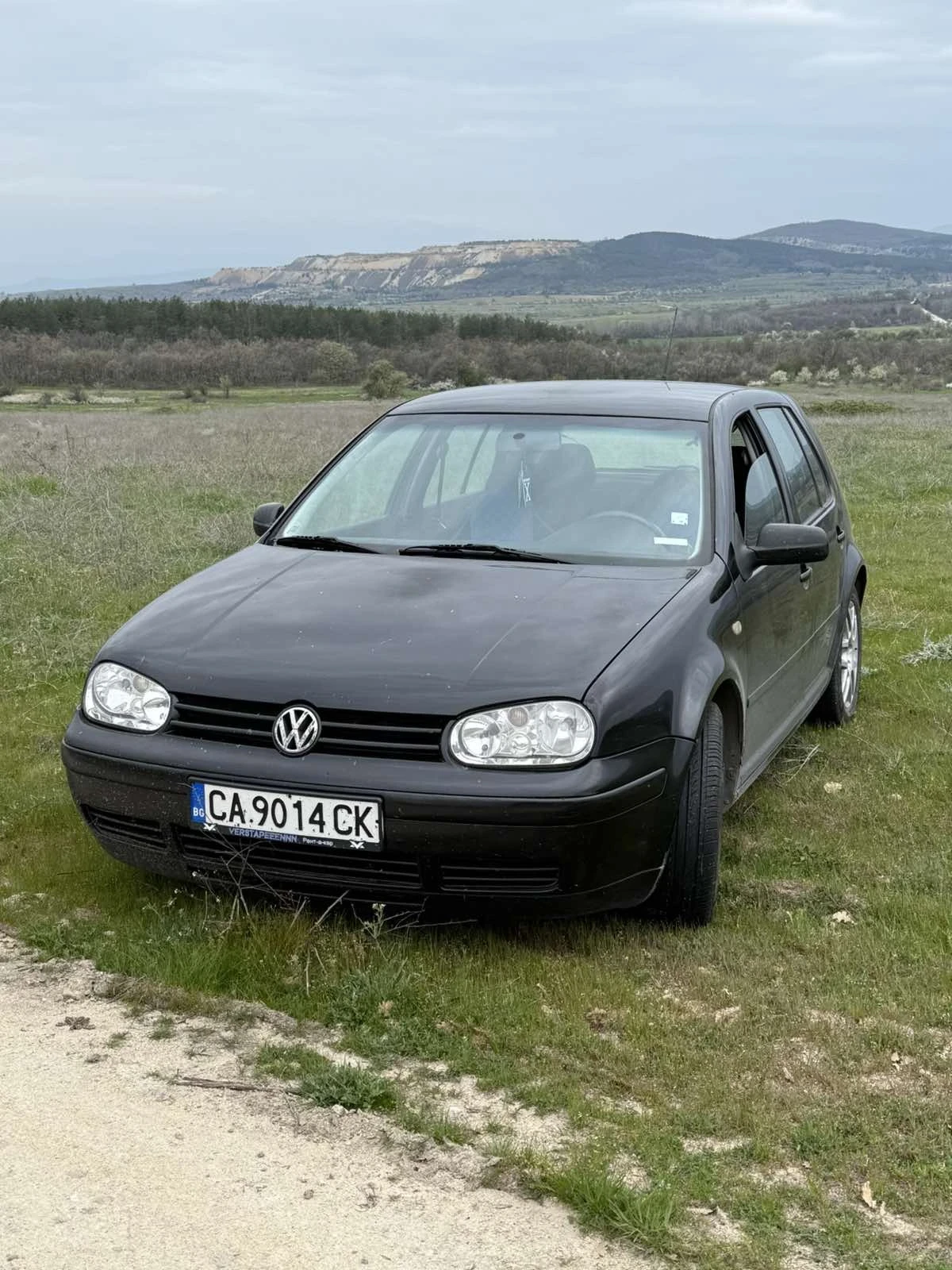 VW Golf 4, снимка 2 - Автомобили и джипове - 54208425