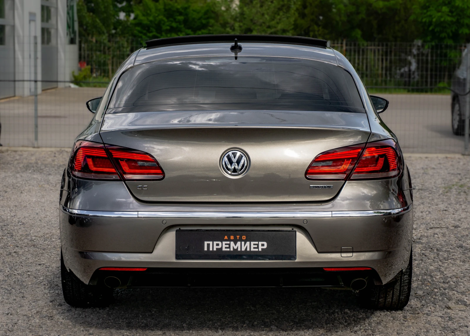 VW CC 2.0TDI-4Motion-Реални Км!, снимка 5 - Автомобили и джипове - 54516122