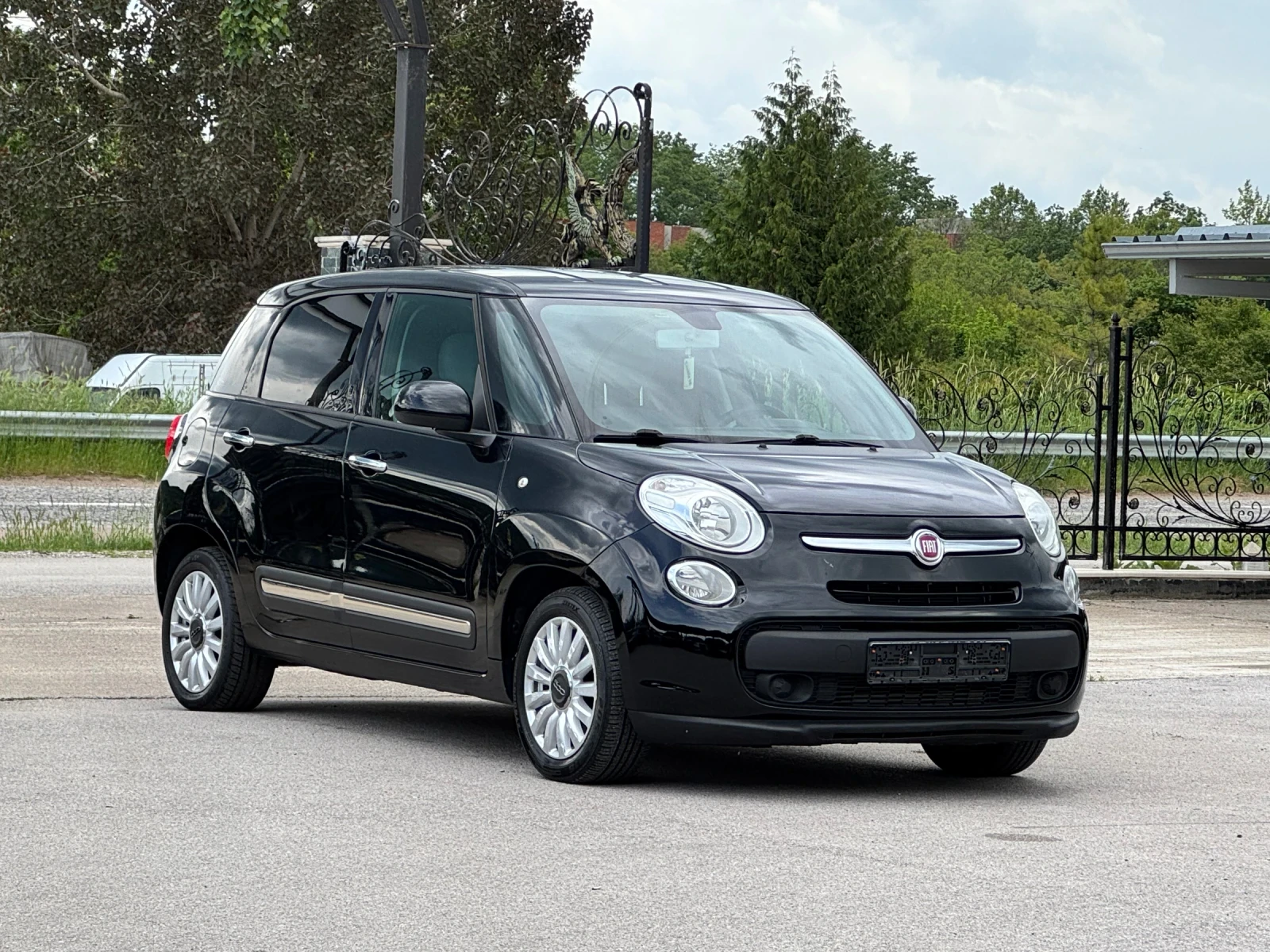 Fiat 500L 1.3mjet ИТАЛИЯ, снимка 3 - Автомобили и джипове - 54610716