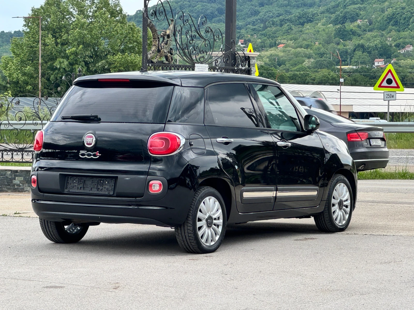 Fiat 500L 1.3mjet ИТАЛИЯ, снимка 6 - Автомобили и джипове - 54610716