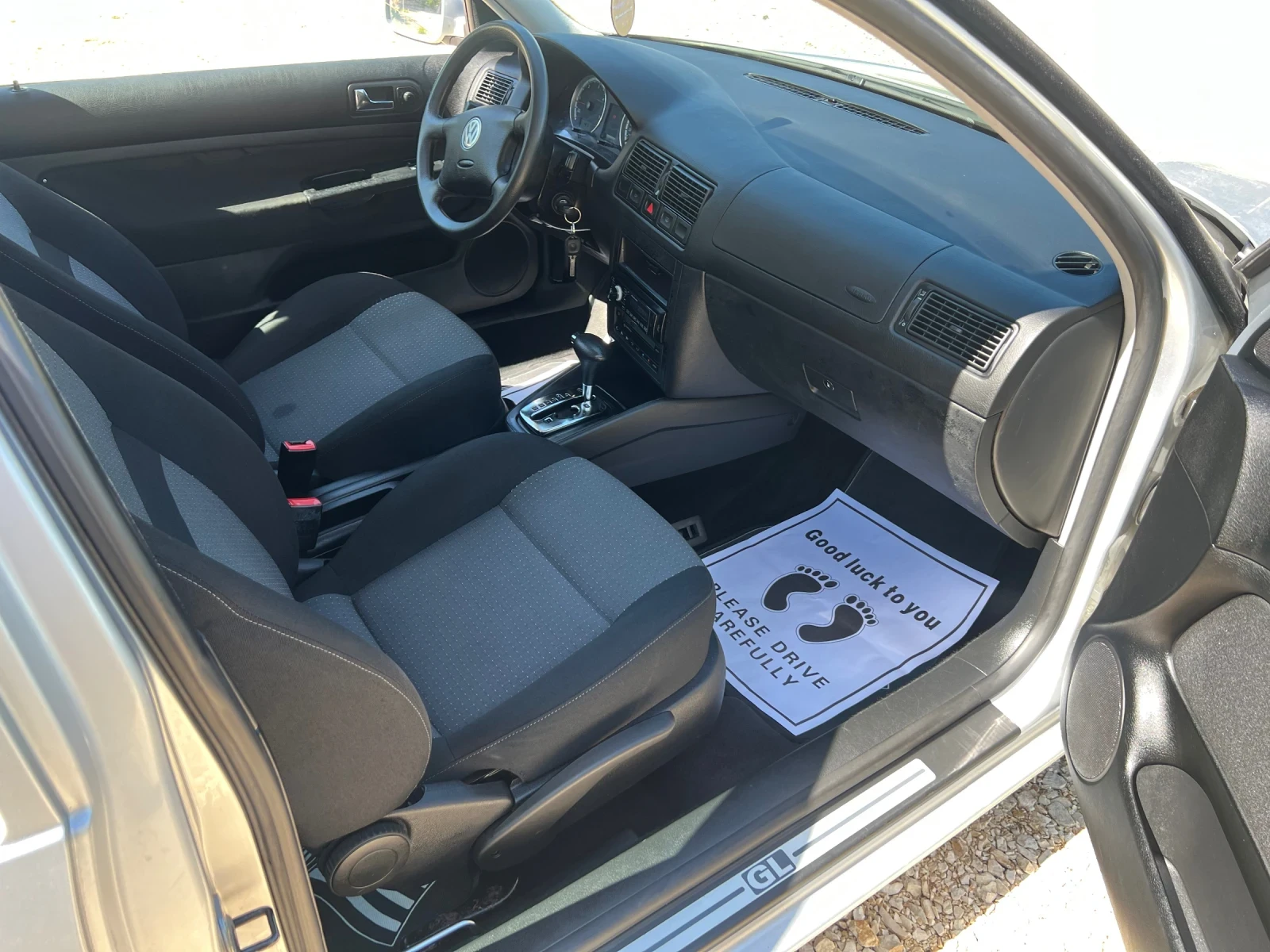 VW Golf 1.9 TDi GL, снимка 6 - Автомобили и джипове - 54751816